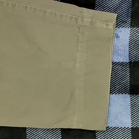 Vintage. Made in USA. L.L. Bean. Slacks w/elastic. Men's size w38 l32 - Picture 4 of 16